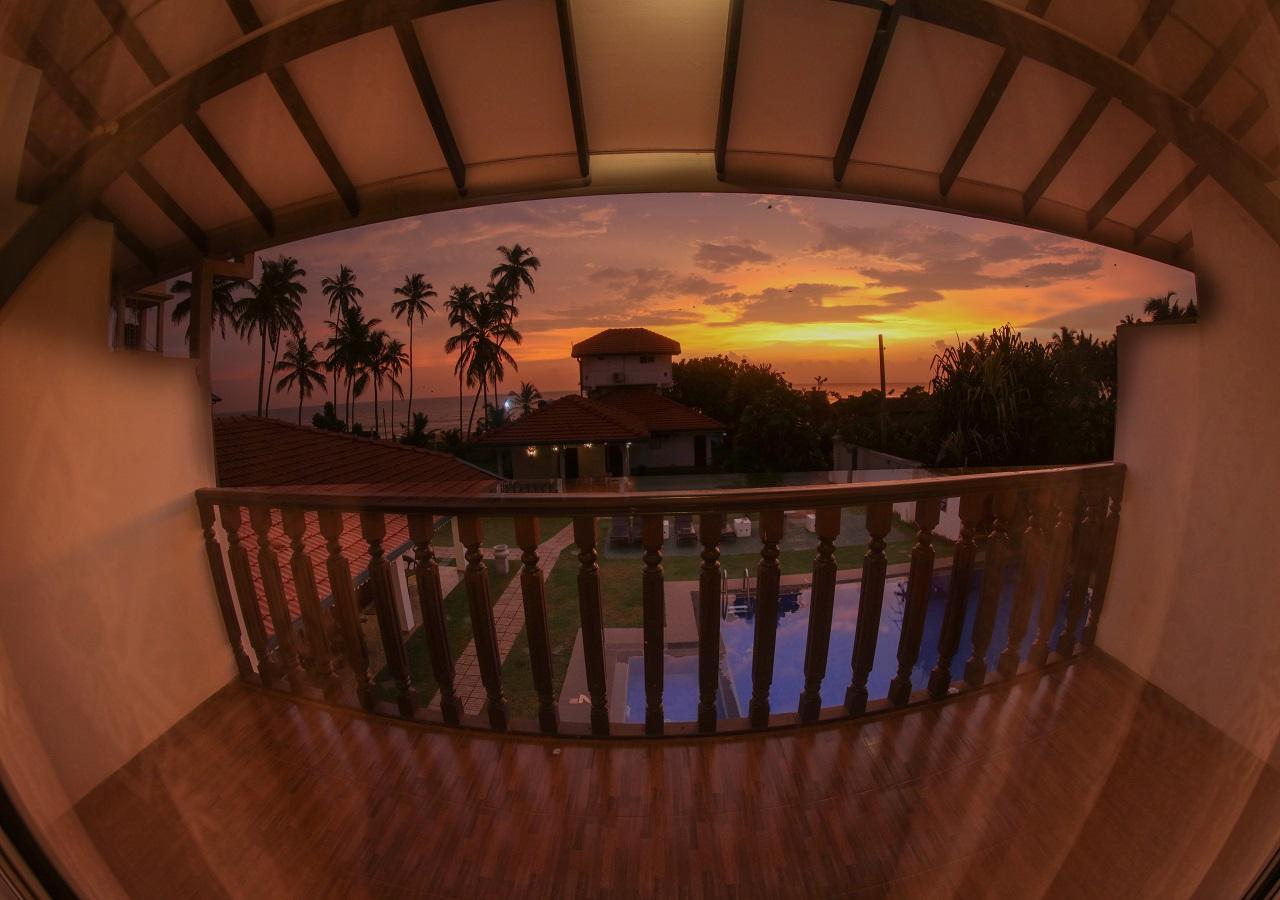 White Rose Beach Resort Marawila Exterior foto